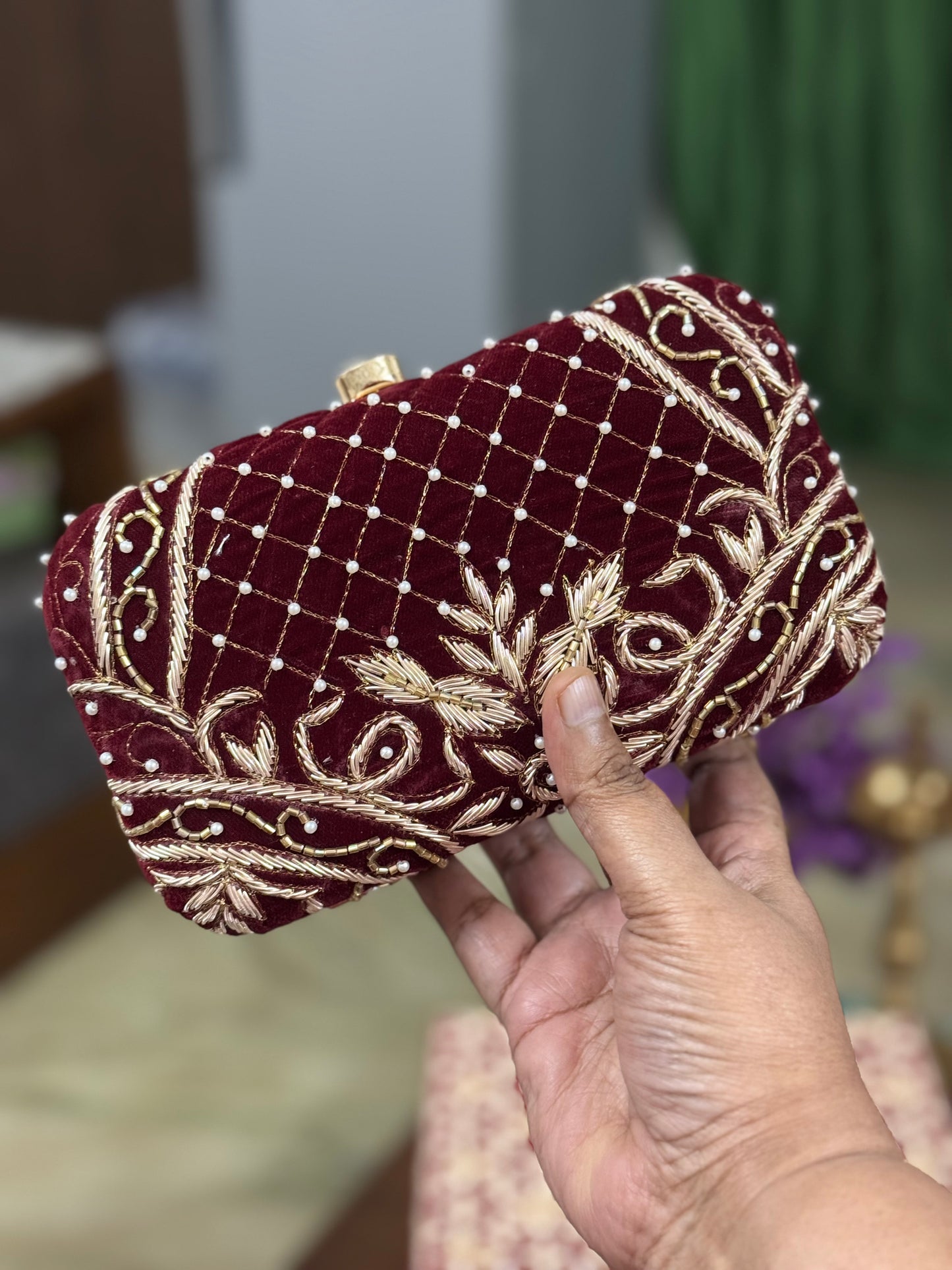Customized clutch 9002