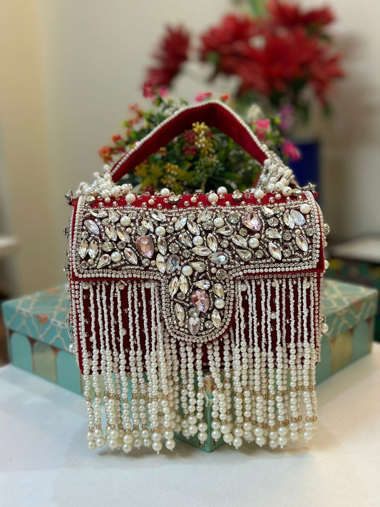 Handcrafted Indian wedding gifting by Perfect Cutt for NRI couples and overseas wedding planners