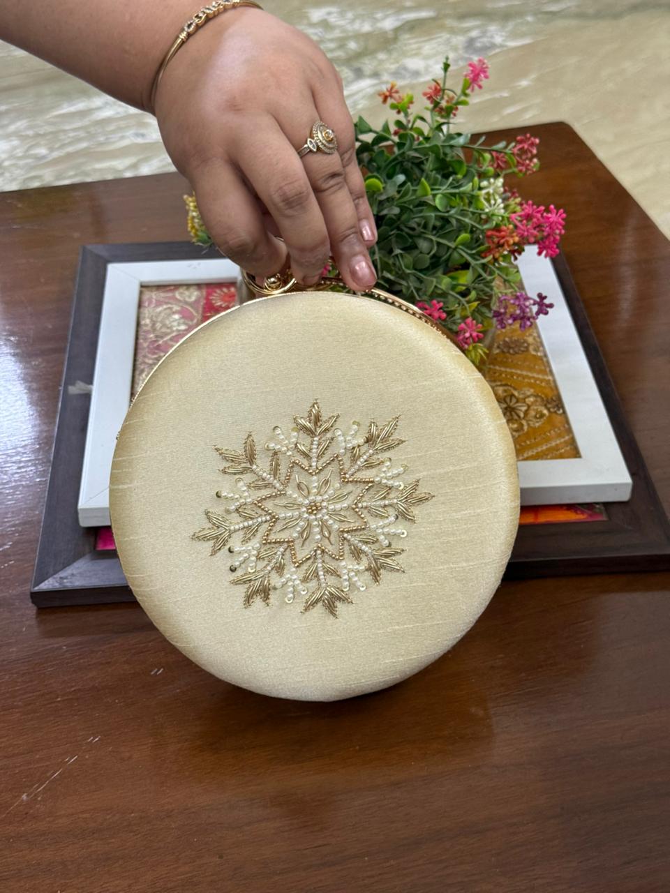 Hand Embroidered Kathakali Face Round Clutch | Traditional Art Clutch in Red & White