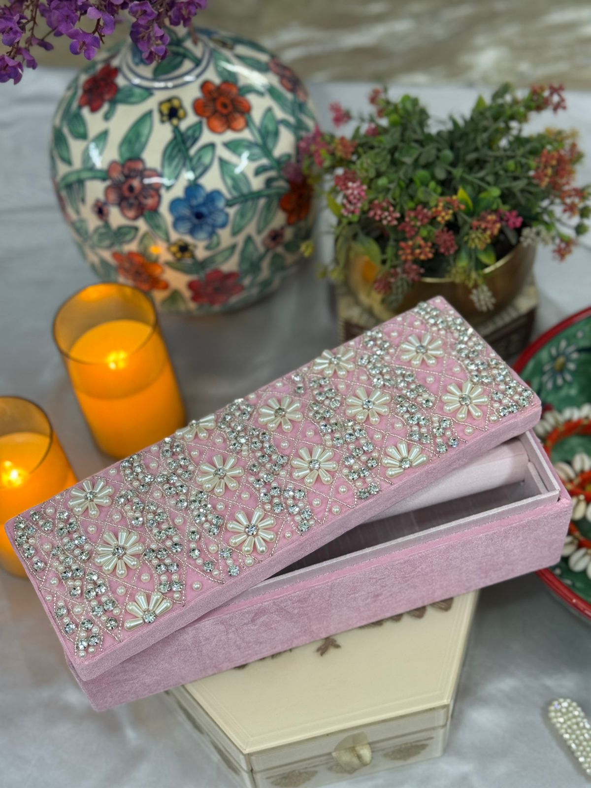 Single Rod Hand Embroidered Bangle Box 004