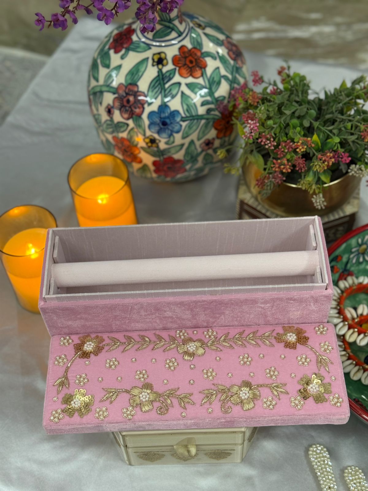 Single Rod Hand Embroidered Bangle Box 003