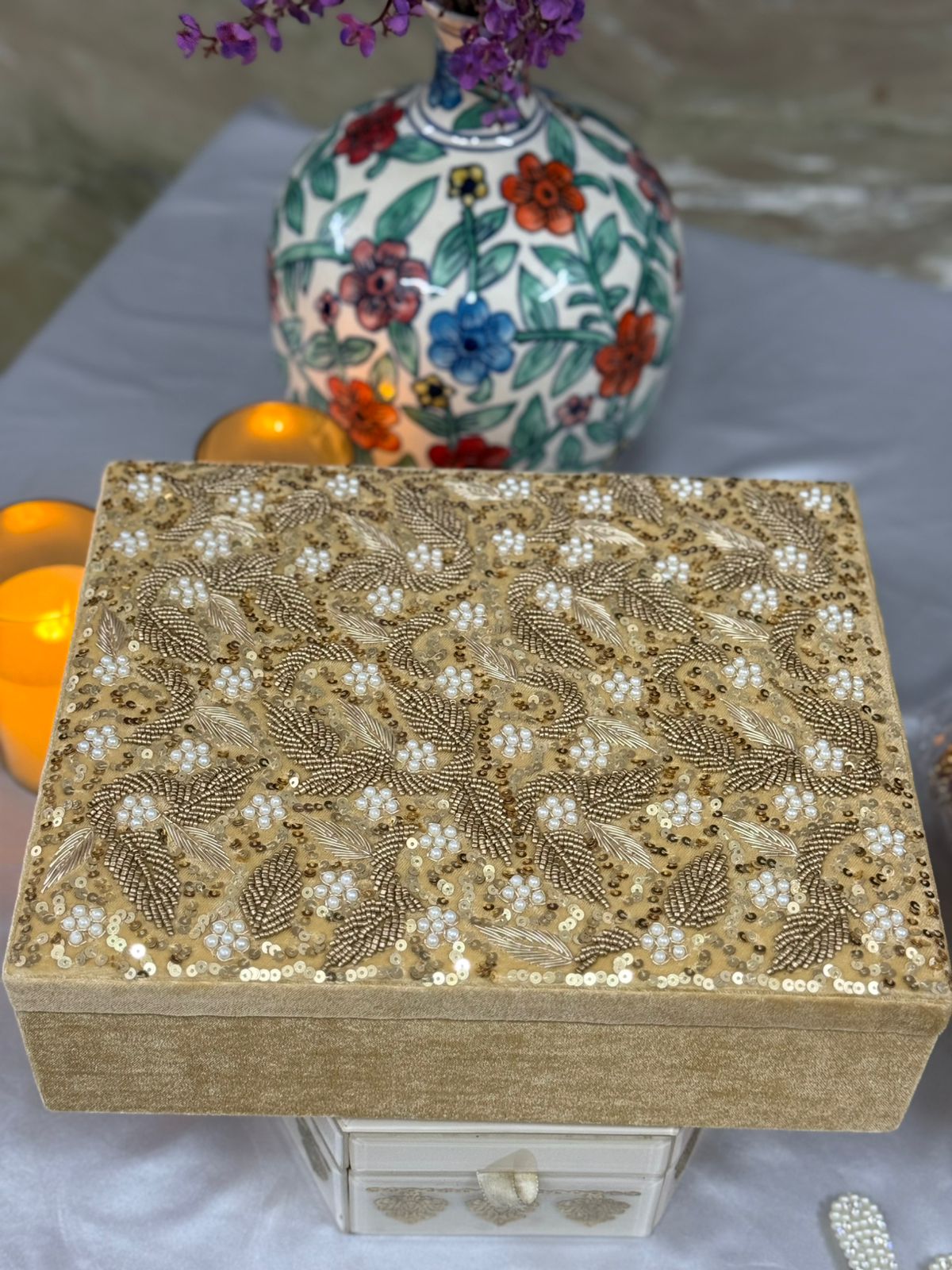 Hand Embroidered Choora & Khalirey Box with Separate Lid