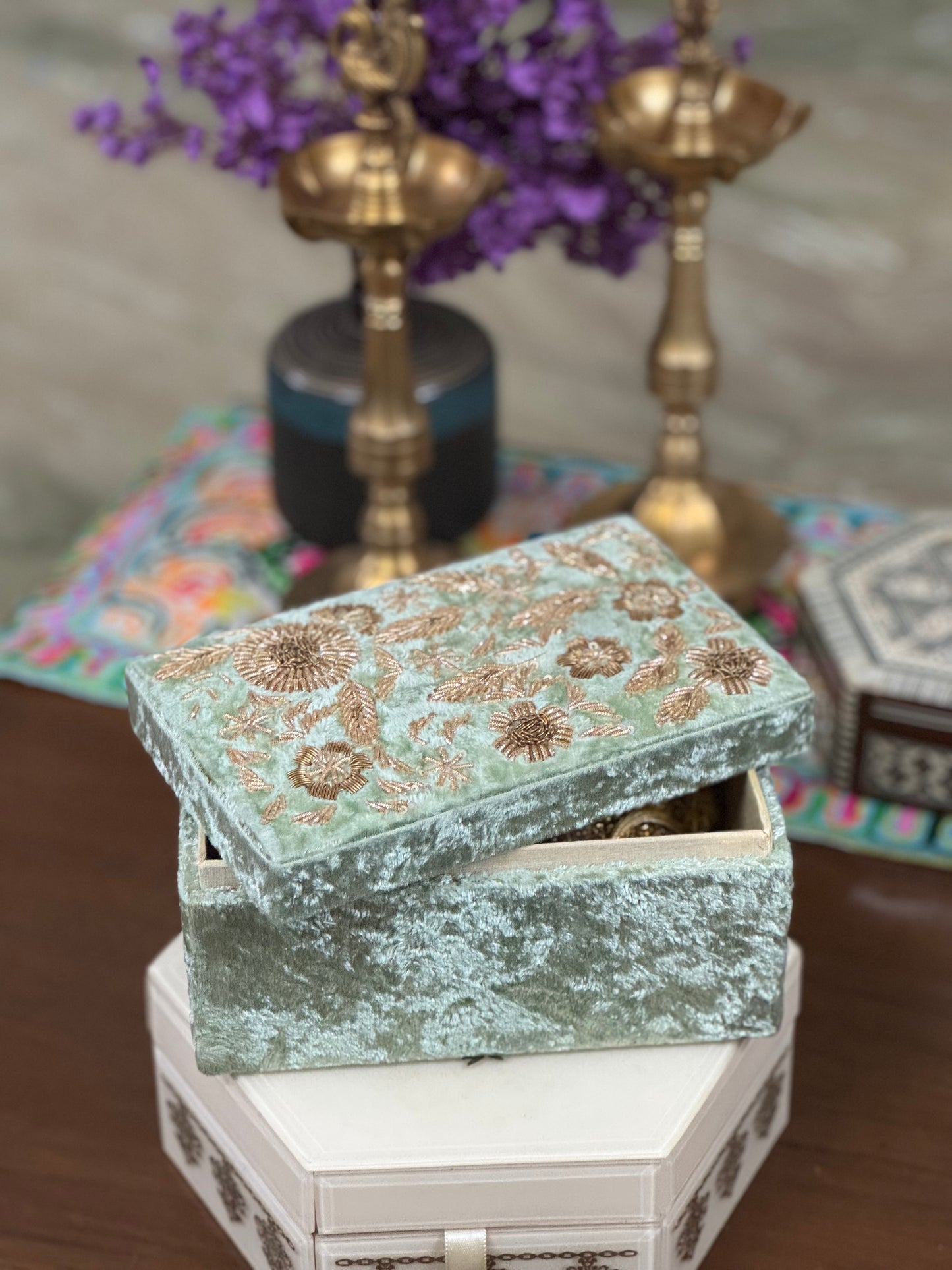 Hand Embroidered Gift Box - Velvet Finish