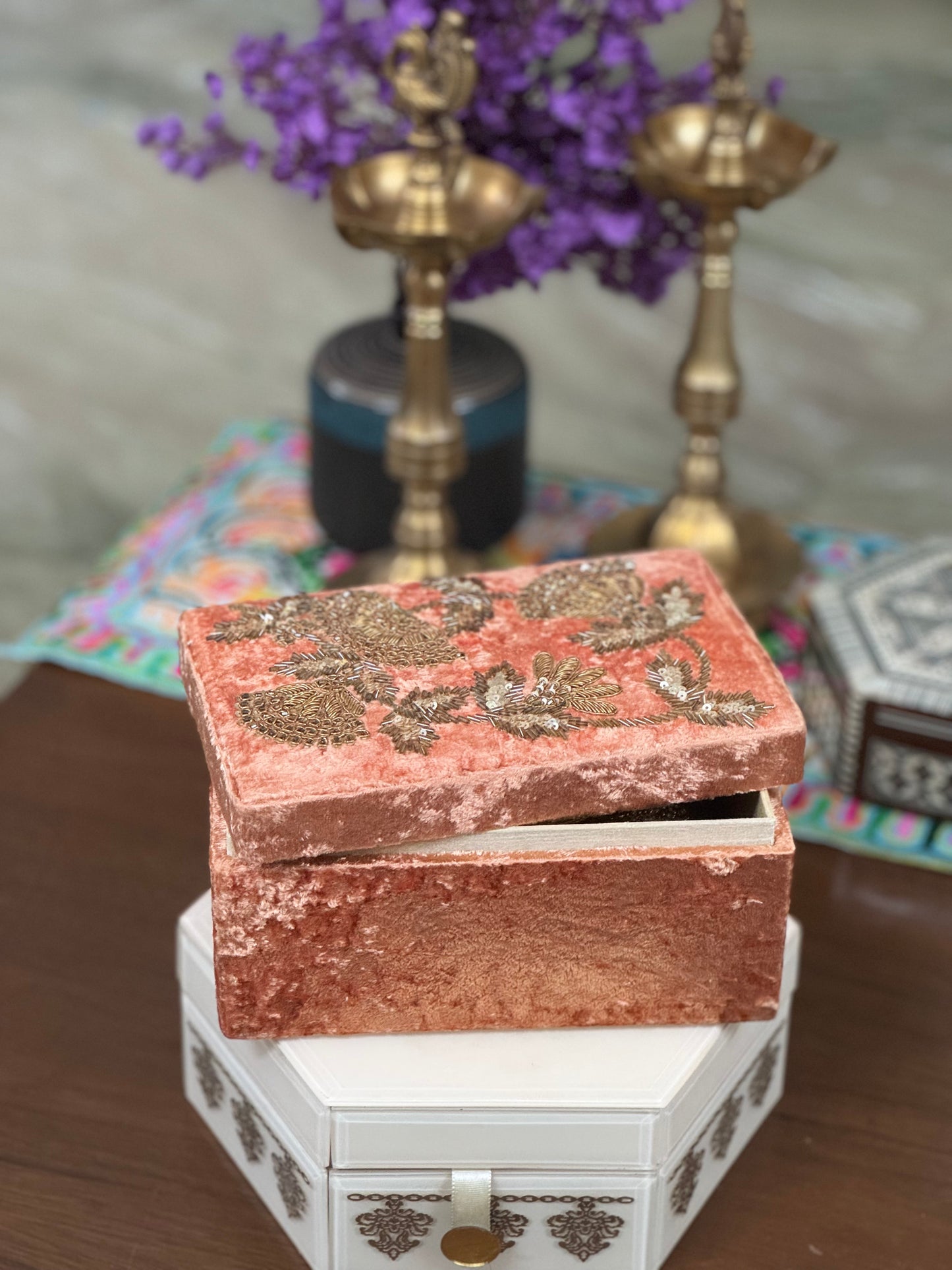 Hand Embroidered Gift Box - Velvet Finish