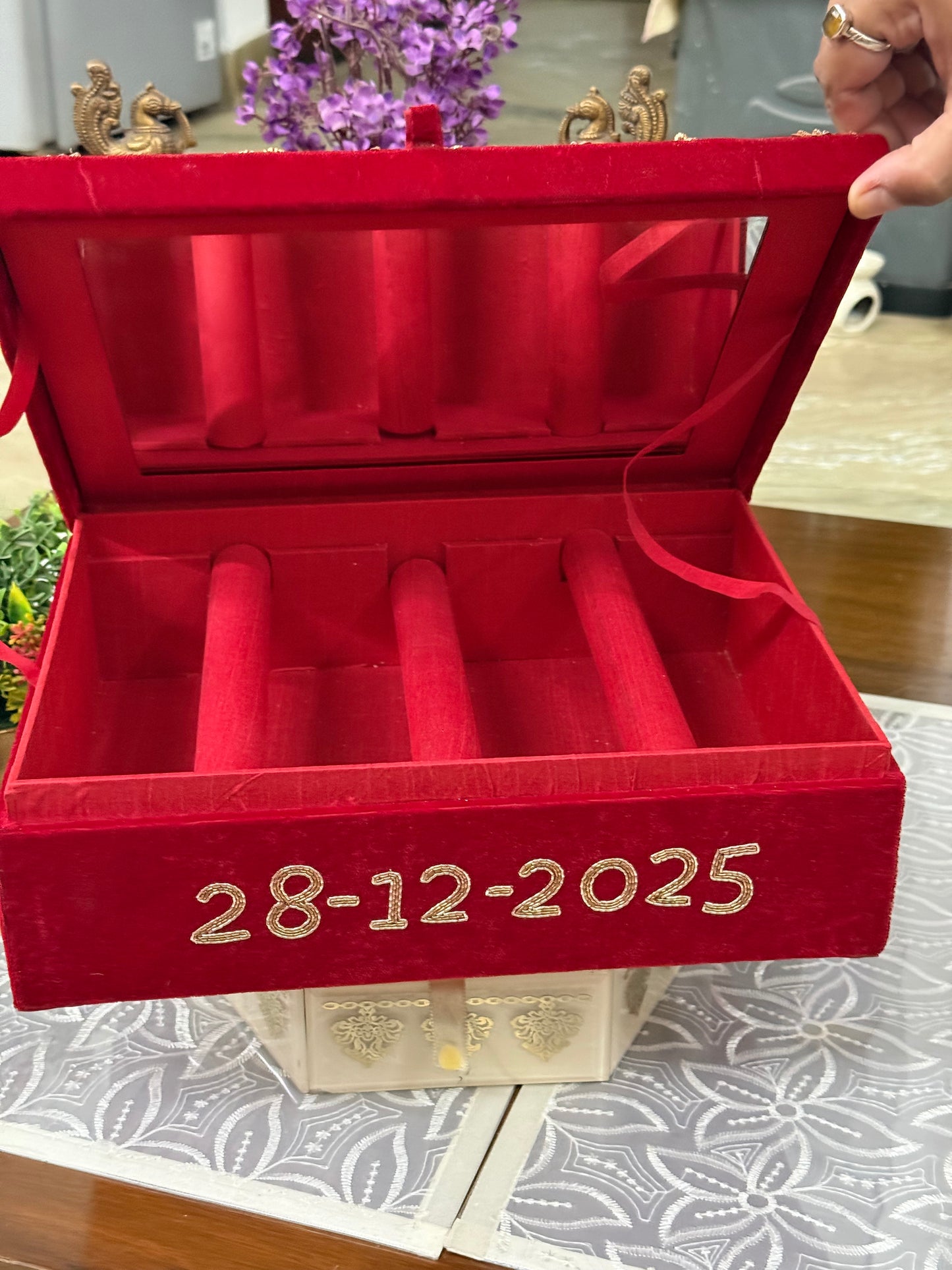 Customized Bangle Box with Three Rods - Personalized Name & Date